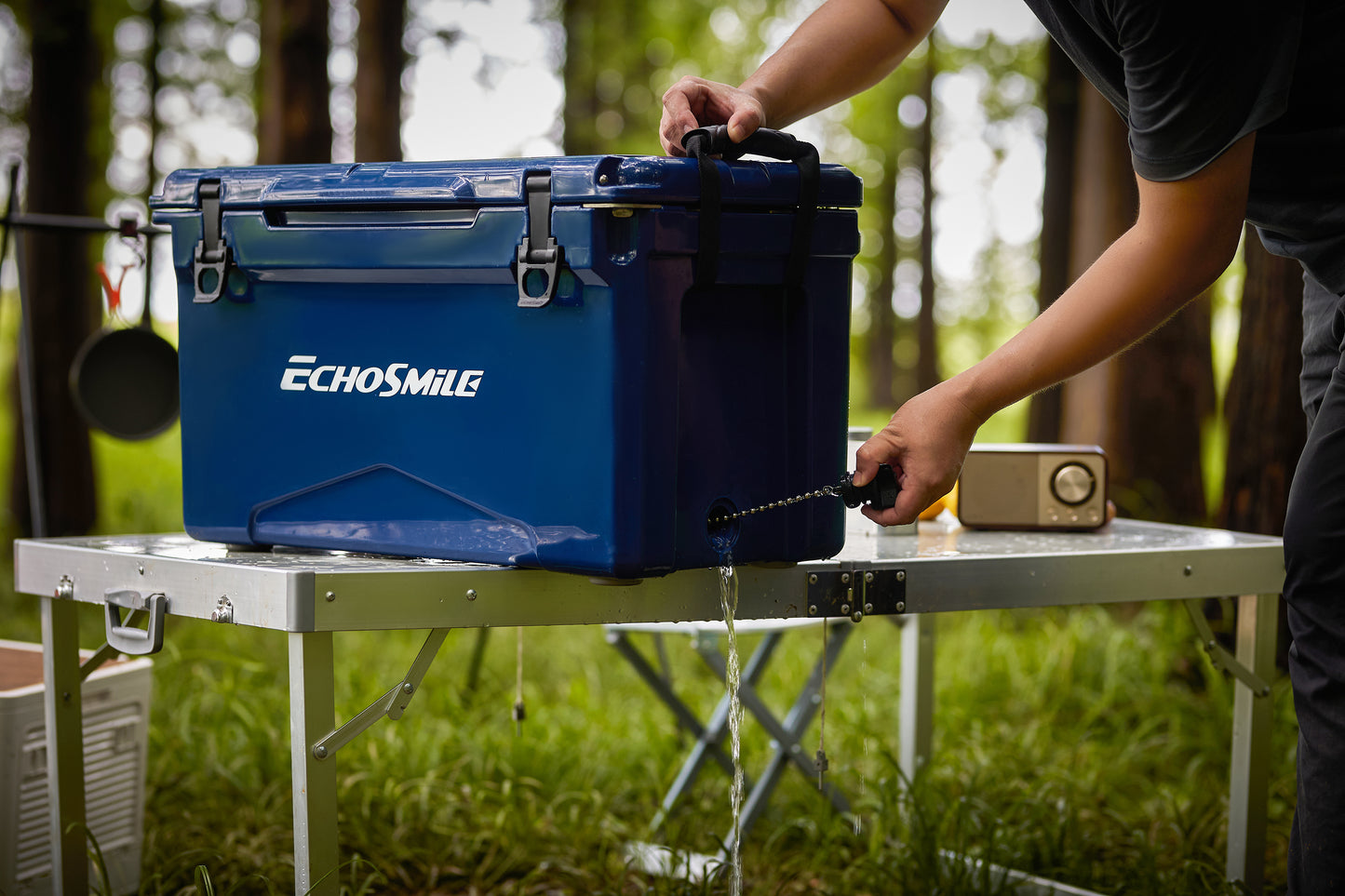 EchoSmile 35 qt. Rotomolded Cooler